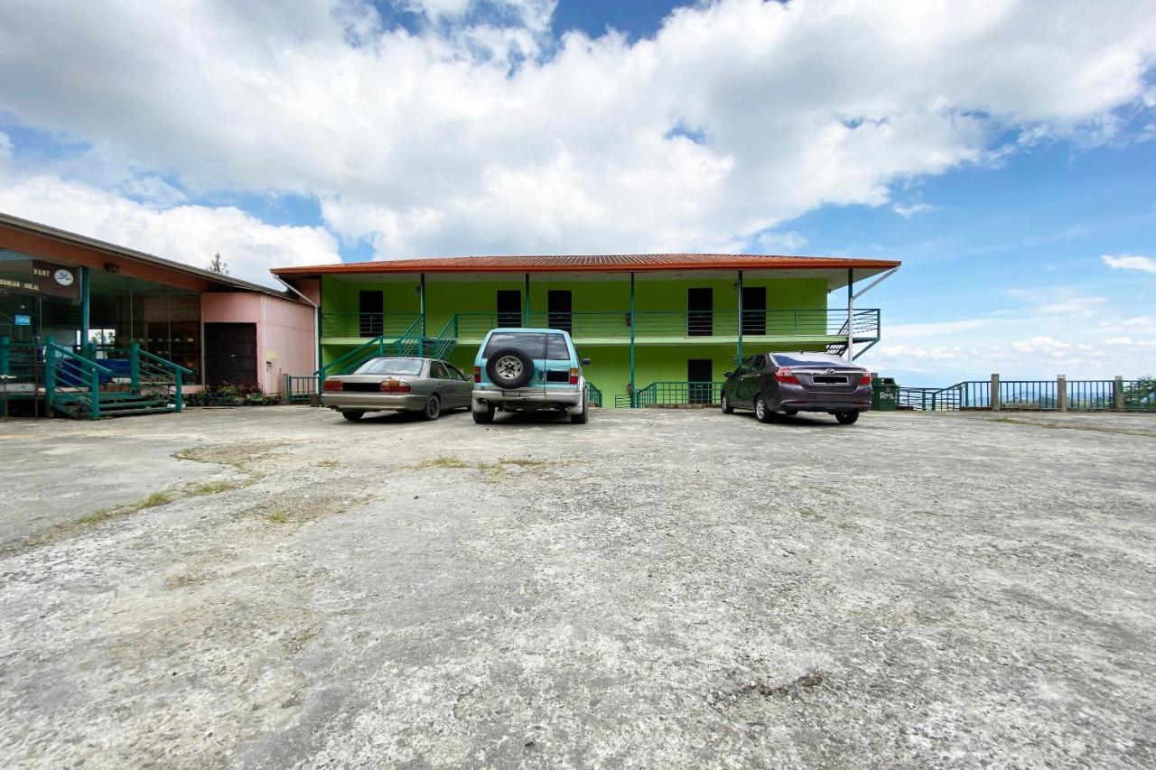 Oyo 90257 Rocky Mountain Lodge Kampong Kundassan Exterior foto